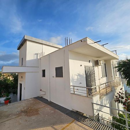 Nora'S Guesthouse Saranda Kültér fotó