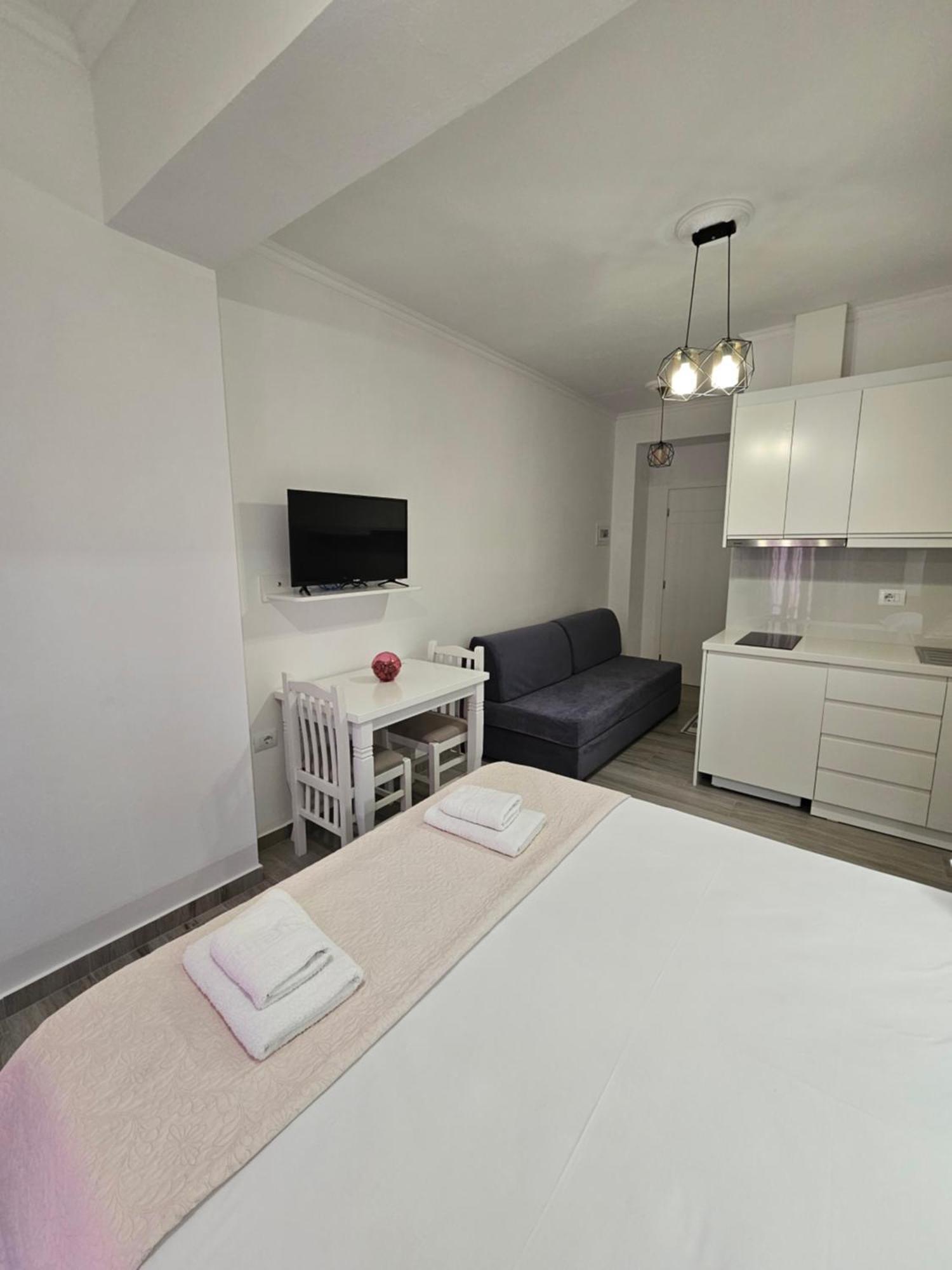 Nora'S Guesthouse Saranda Kültér fotó