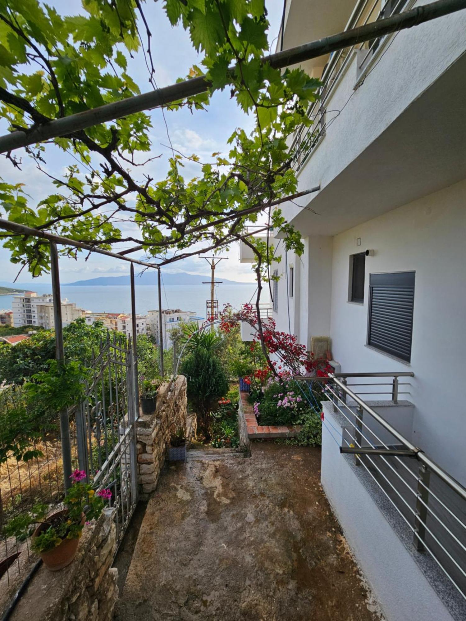 Nora'S Guesthouse Saranda Kültér fotó