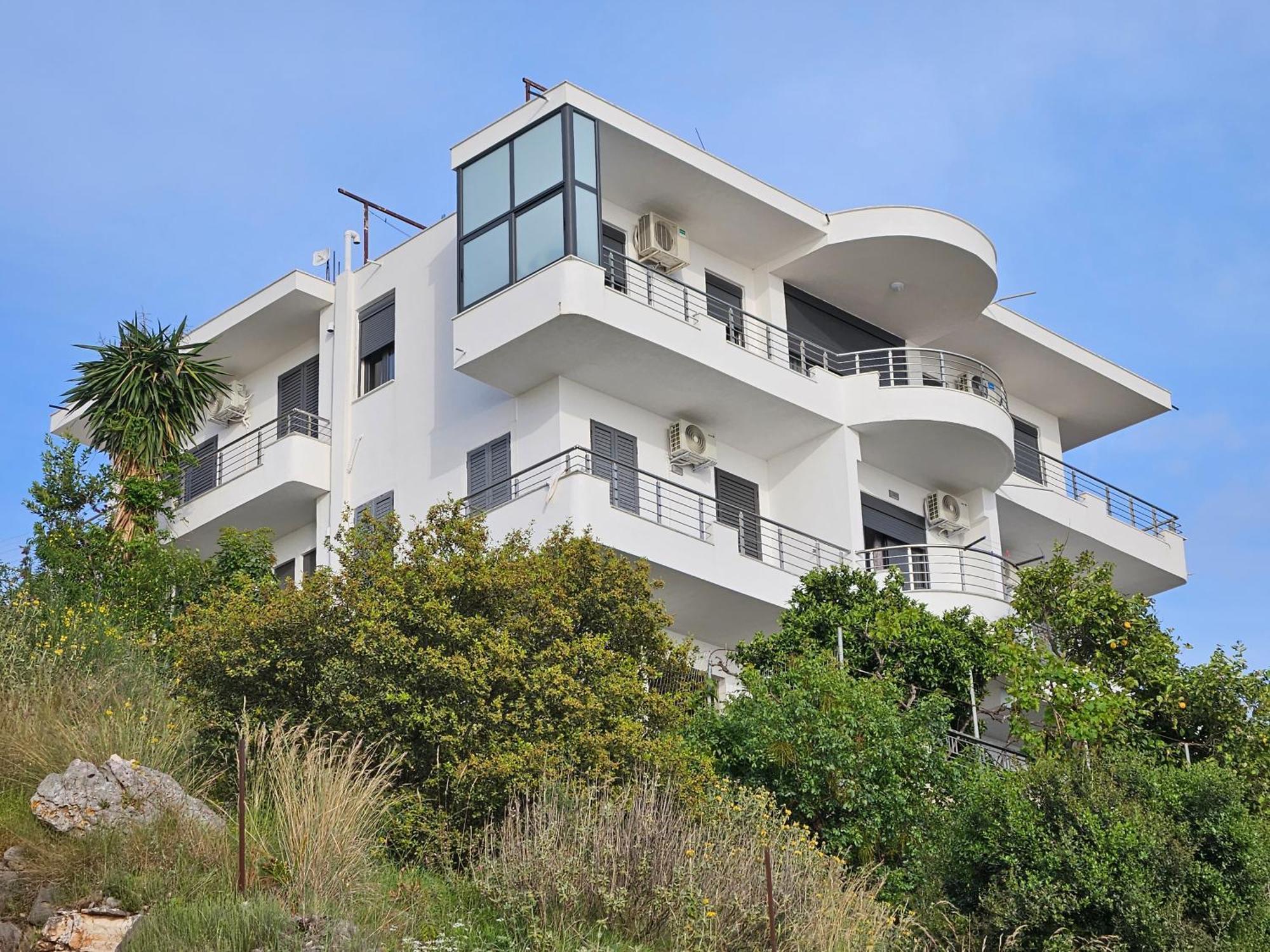 Nora'S Guesthouse Saranda Kültér fotó